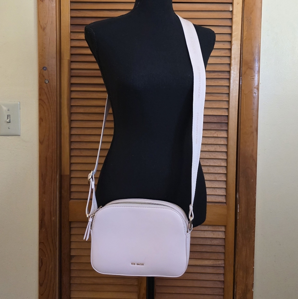EUC Ted Baker London Women's Camera Crossbody Bag - Picture 8 of 8
